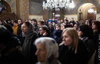 FOTO/VIDEO Nalaganje badnjaka u Bijeljini