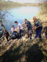 FOTO Sa obale Save izvezen kamion smeća