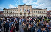 FOTO Kraj đačkog doba: Tehnička škola slavi matursko veče