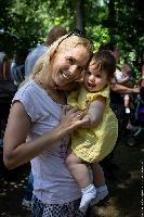 FOTO Rekordan broj učesnika: Venesa Bajrić, najmlađa na "Konferenciji beba" u Bijeljini