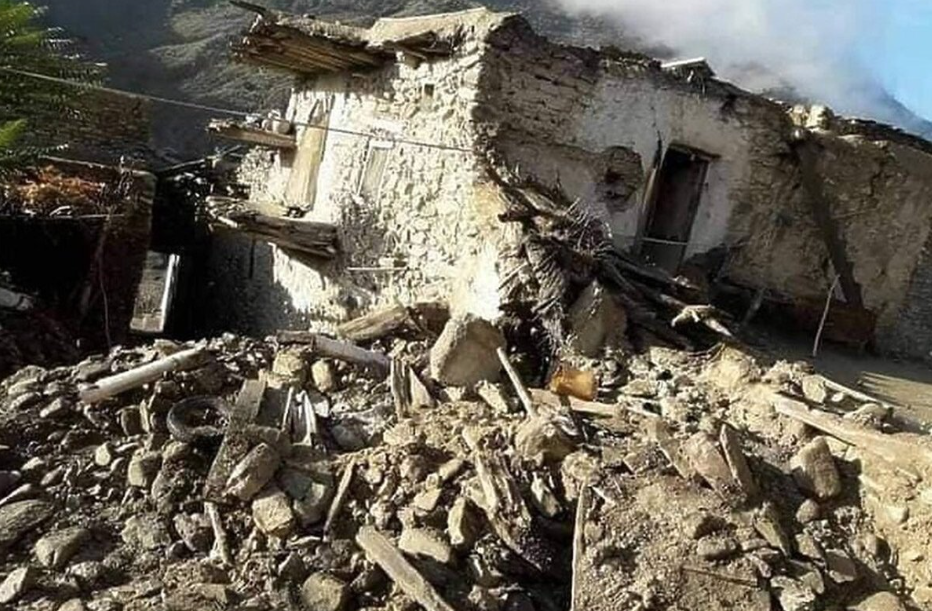 Razoran zemljotres u Avganistanu: Poginulo najmanje 250 osoba