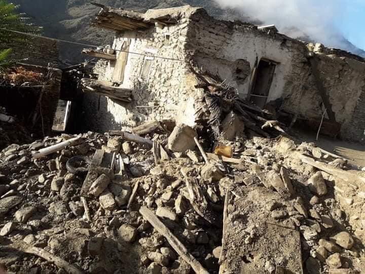 Zemljotres odnio 950 života u Avganistanu: Uništene kuće, ljudi na nosilima