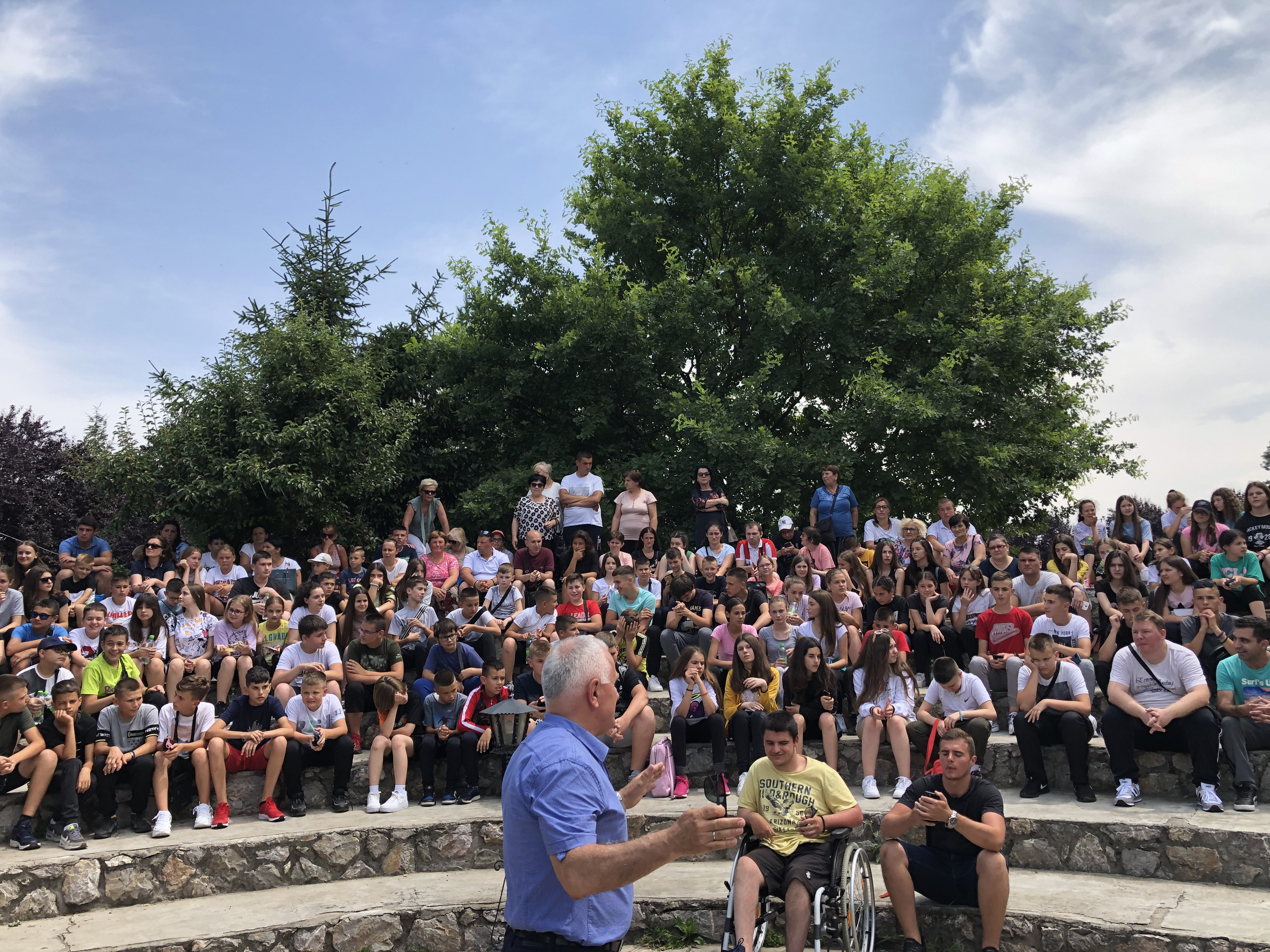 U Srpsku stigla djeca sa Kosova i Metohije, u Bijeljini boravi njih 40 /FOTO/