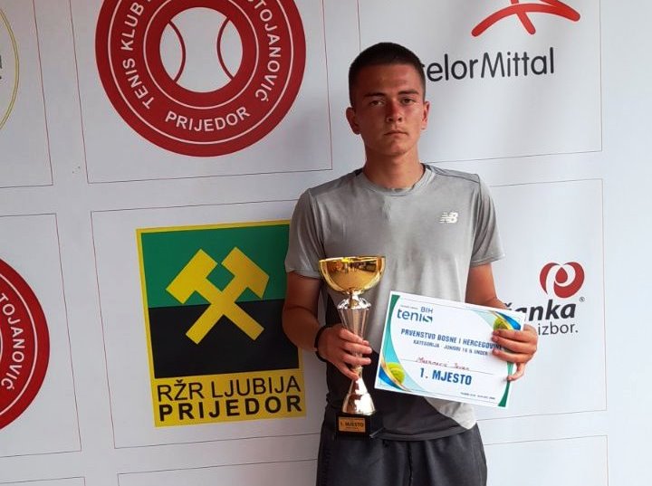 Šesnaestogodišnji teniser iz Bijeljine najbolji u BiH