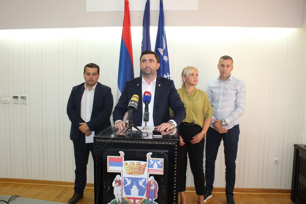Potpisan okvirni sporazum o nabavci besplatnih udžbenika