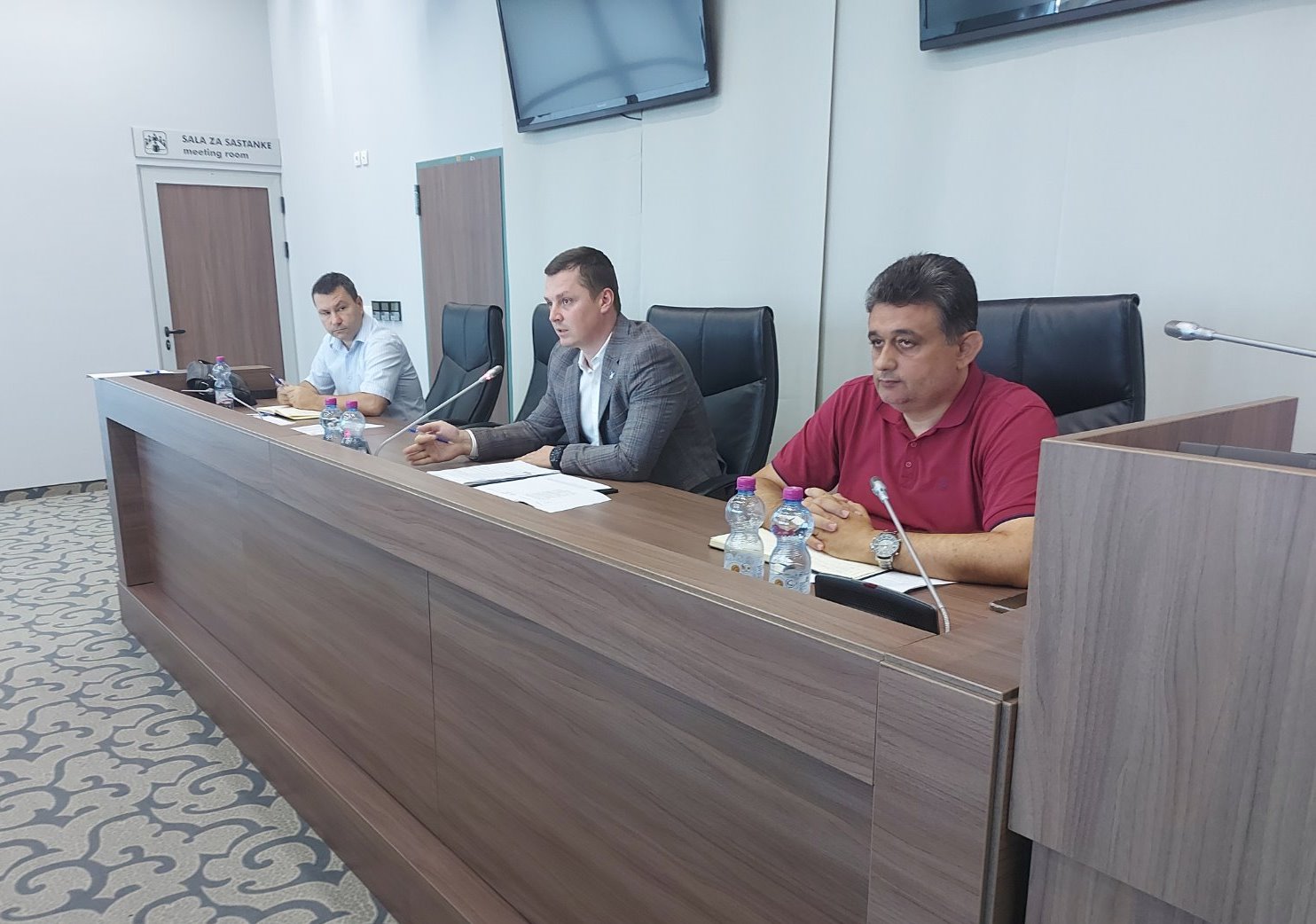 Gradski savjeti mjesnih zajednica: Ignorantski odnos Gradske uprave prema potrebama naših građana