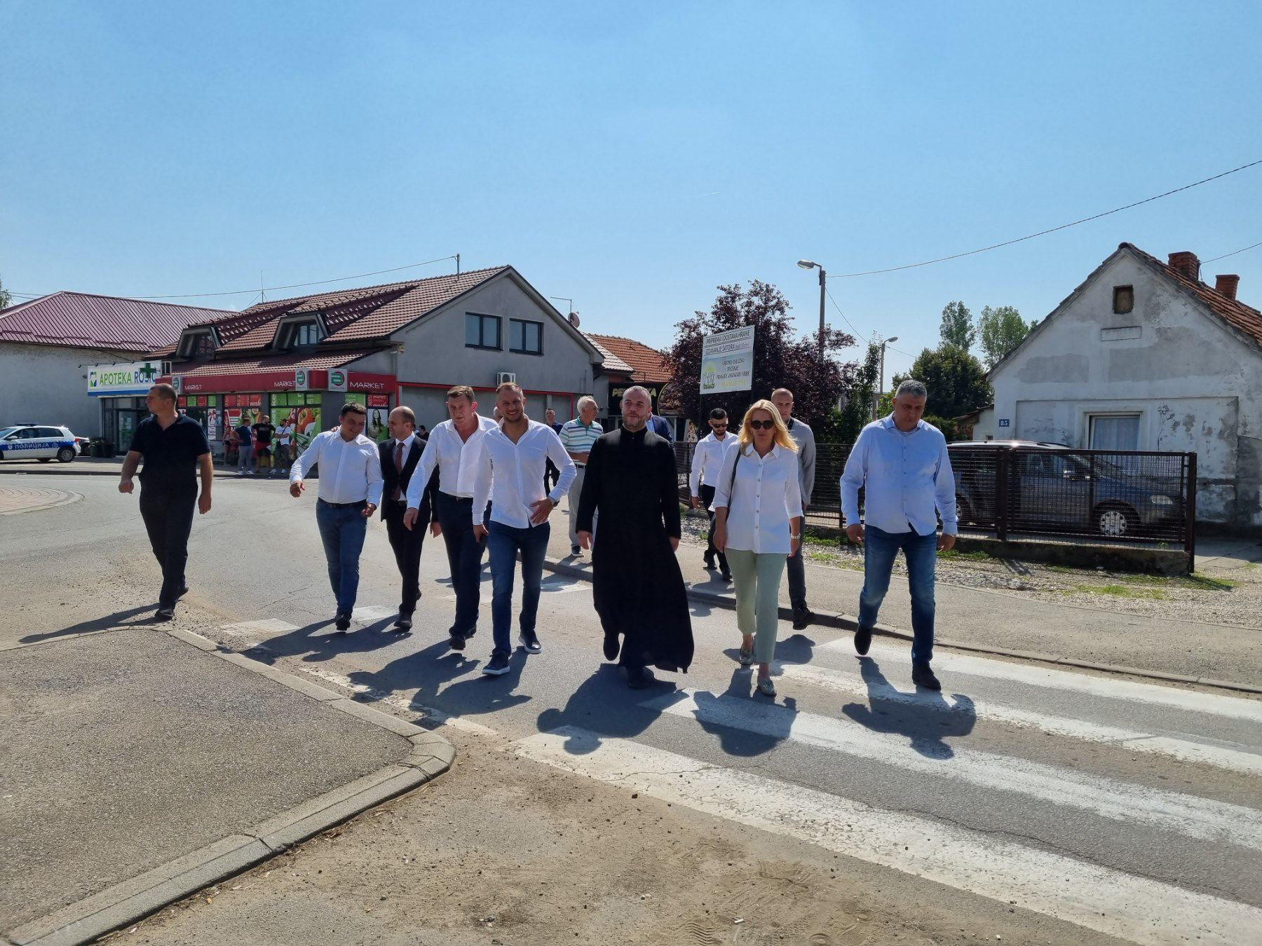 Poziv lokalnim vlastima da omoguće završetak izgradnje školske sale u Velikoj Obarskoj