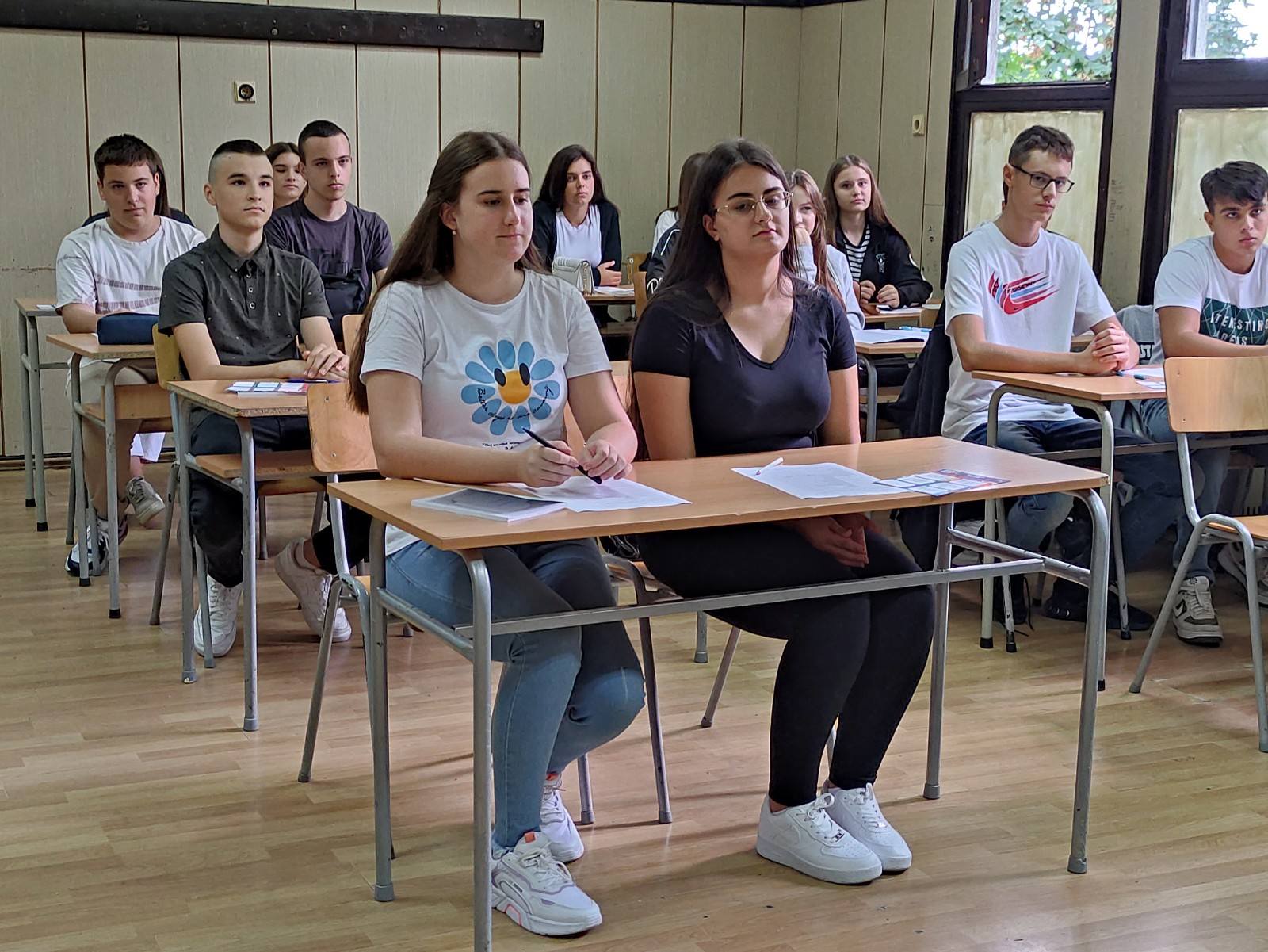 Petrović prvog dana školske godine: Znanje je prvi uslov za razvoj zajednice