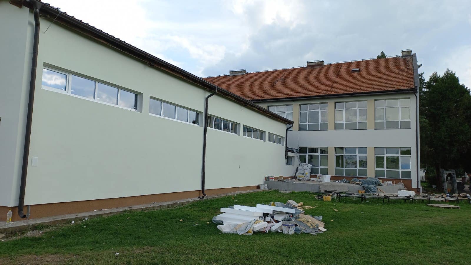 Osnovna škola “Petar Kočić” u Brocu poprima novi izgled