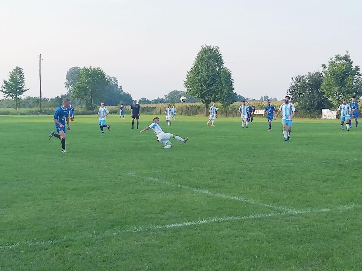 Kandidati Pokreta "Uspješna Srpska" posjetili FK "Sloga" Dazdarevo
