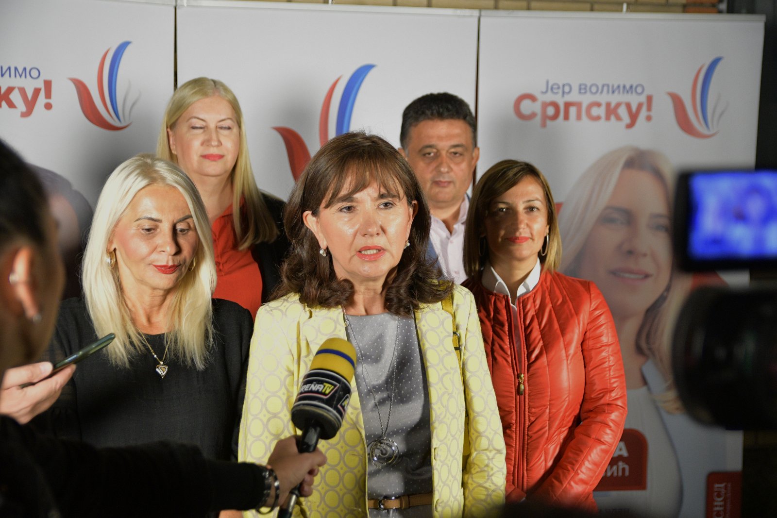 SNSD: Stipendisti njemačkih fondacija su pobjegli sa glasanja o sankcijama Rusiji