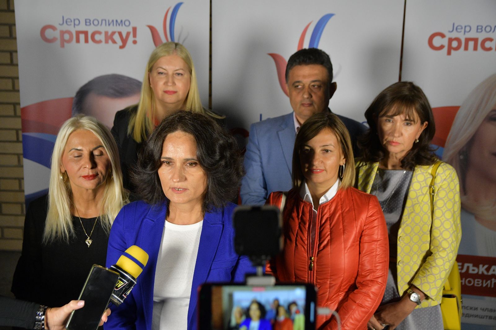 SNSD: Stipendisti njemačkih fondacija su pobjegli sa glasanja o sankcijama Rusiji