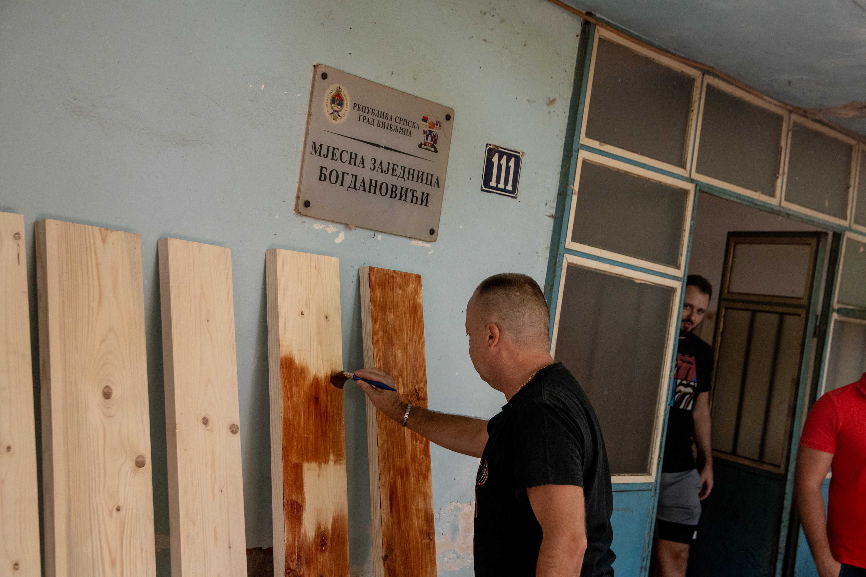 Akcija uređenja MZ Bogdanović - “Zbog nemara Gradske uprave, moramo sami” FOTO