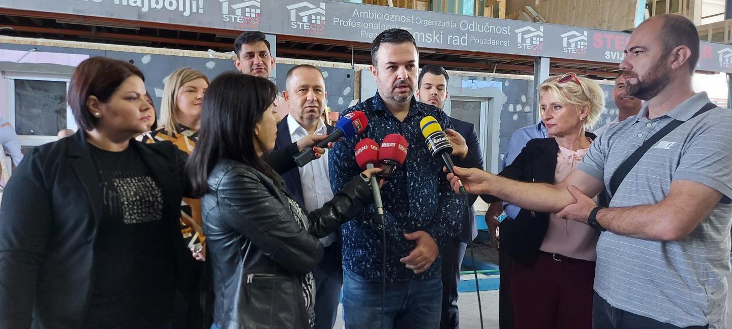 Kandidati Pokreta Uspješna Srpska posjetili proizvodne pogone preduzeća "Steco centar"