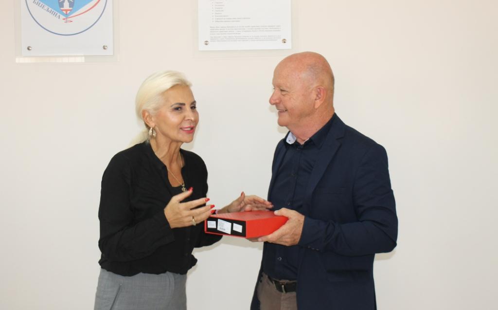 Doktor Duško Milovanović ispraćen u penziju