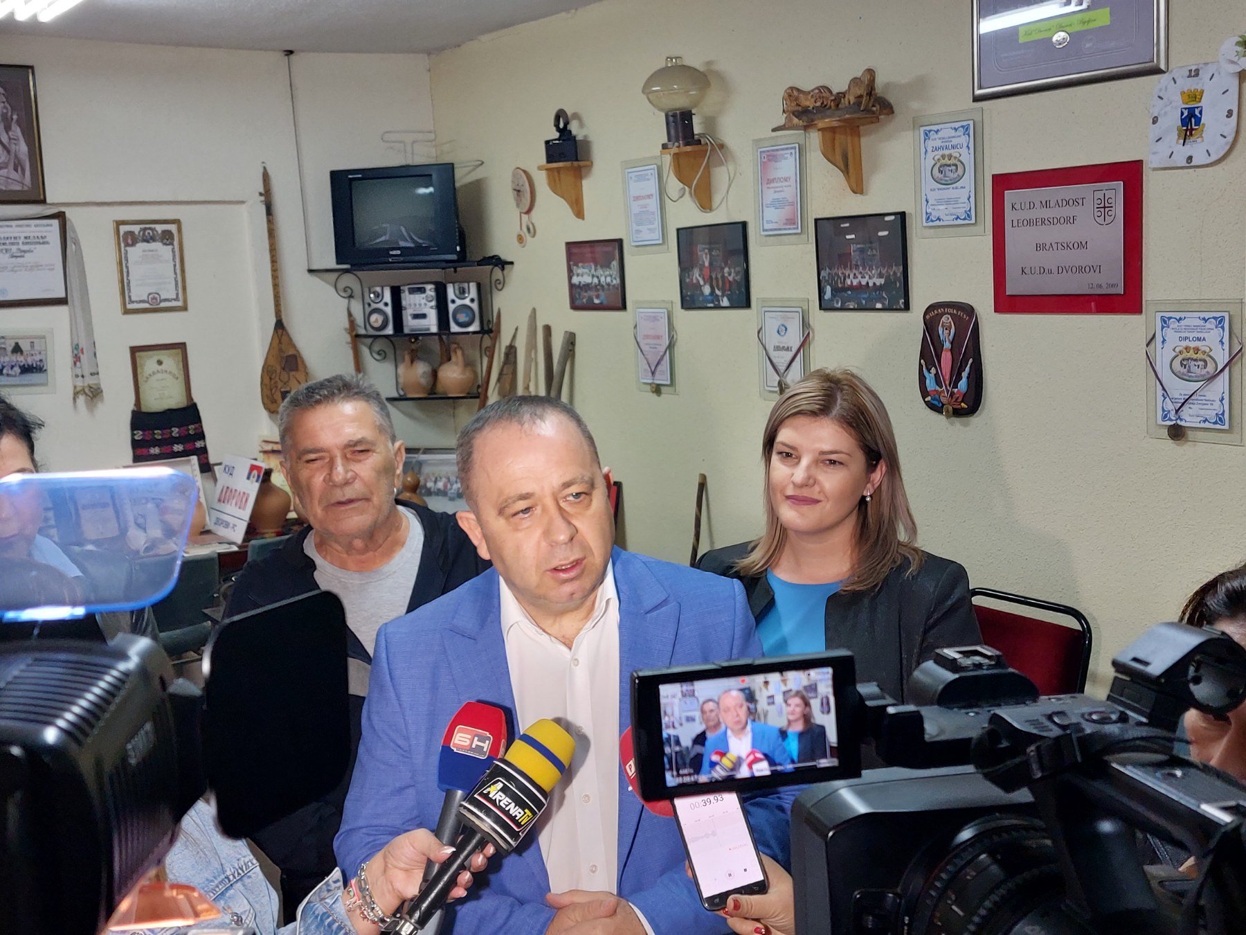 Kandidati Pokreta Uspješna Srpska posjetili KUD "Dvorovi"