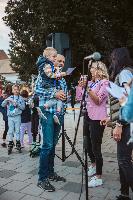 FOTO ZaROLAJ - defile vozača na točkićima u centru Bijeljine
