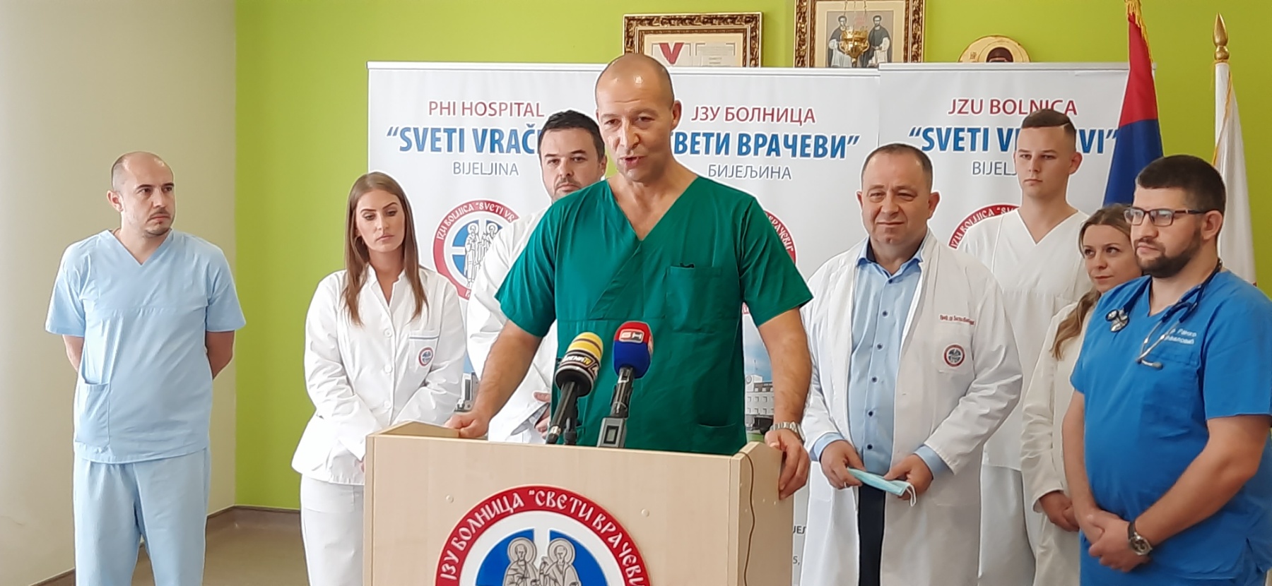 Maksimović: Bijeljinska bolnica kreće ekspanzivan razvoj hirurgije karotidnih arterija FOTO
