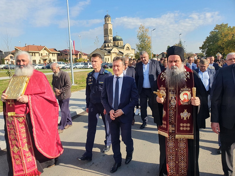 Episkop Fotije poželio da opština Ugljevik napreduje u svakom smislu, Proslavljena krsna slava Sveta Petka Paraskeva