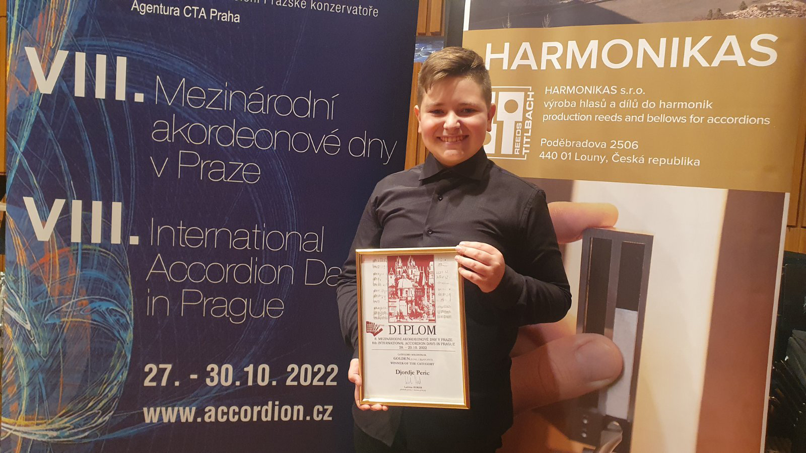 Nova zlatna medalja za virtuoza na harmonici Đorđa Perića
