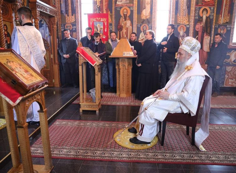 Episkop Fotije: Danas je veliko slavlje na nebesima