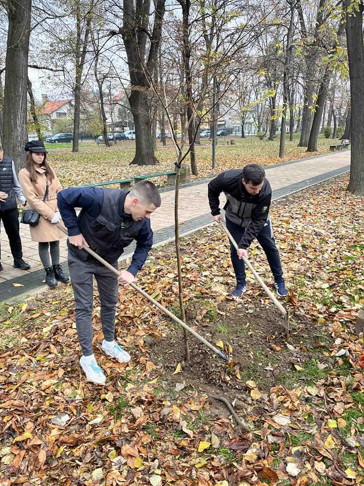 Omladina MZ Ledinci angažovani na širenju ekološke svijesti