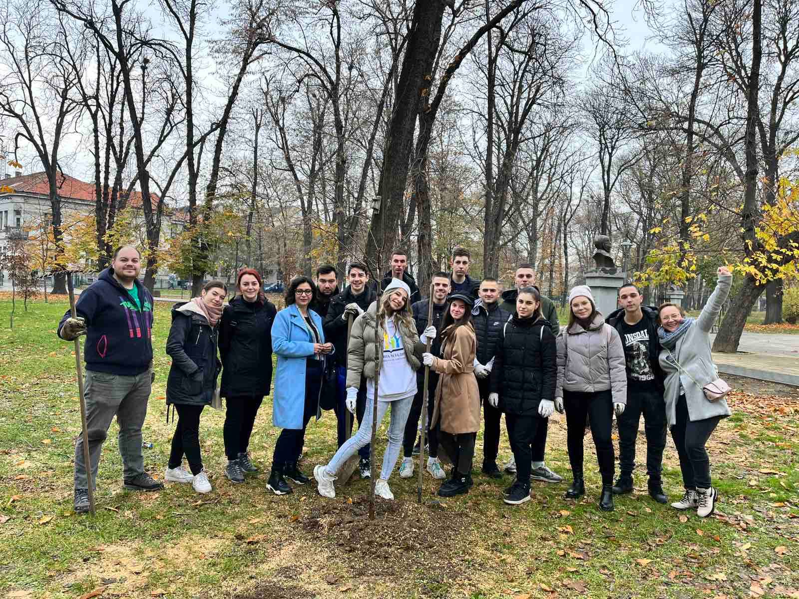 KOMUNALAC BIJELJINA: Podrška i pomoć za angažovanje mladih