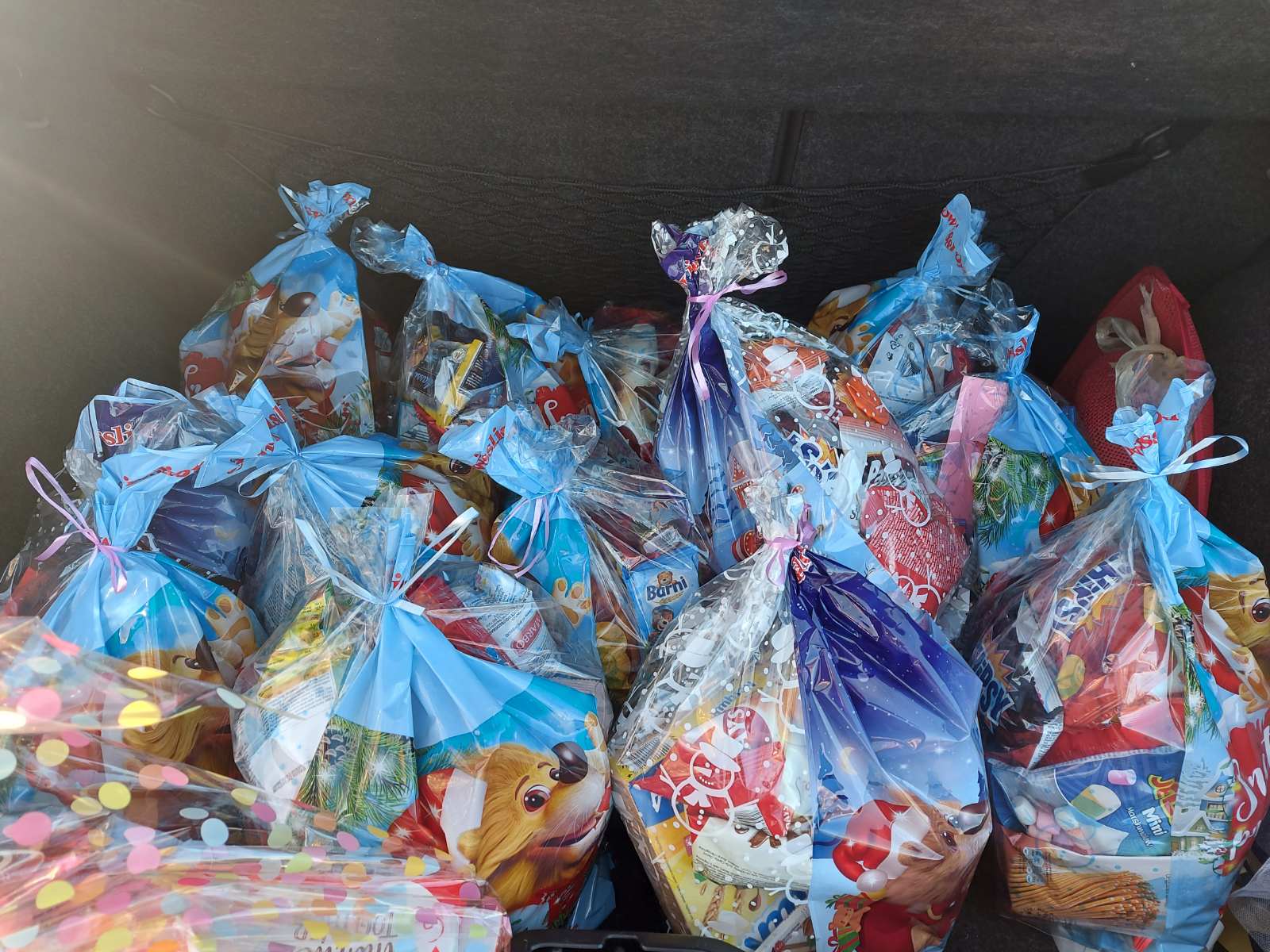 Učenici iz Crnjelova pripremili paketiće za mališane iz Sigurne kuće
