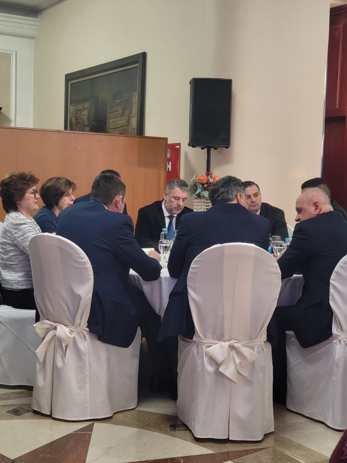 Počelo donatorsko veče "S ljubavlju hrabrim srcima" VIDEO