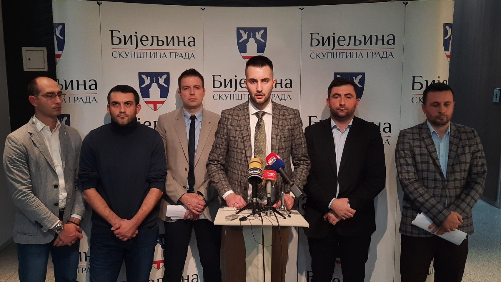 Gradonačelnik Petrović: Nastavljen trend neusvajanja regulacionih planova