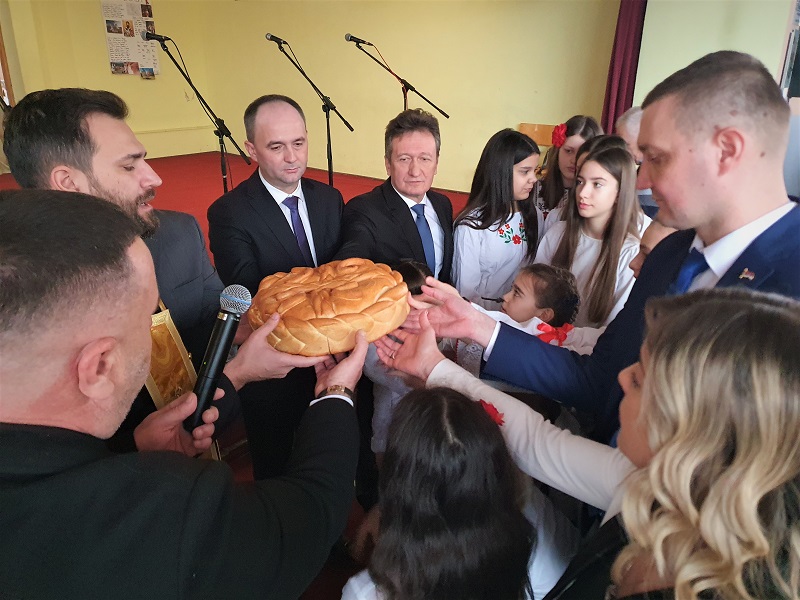 U ugljevičkim školama proslavljen Sveti Sava: Načelnik Perić uputio čestitku učenicima i prosvjetarima