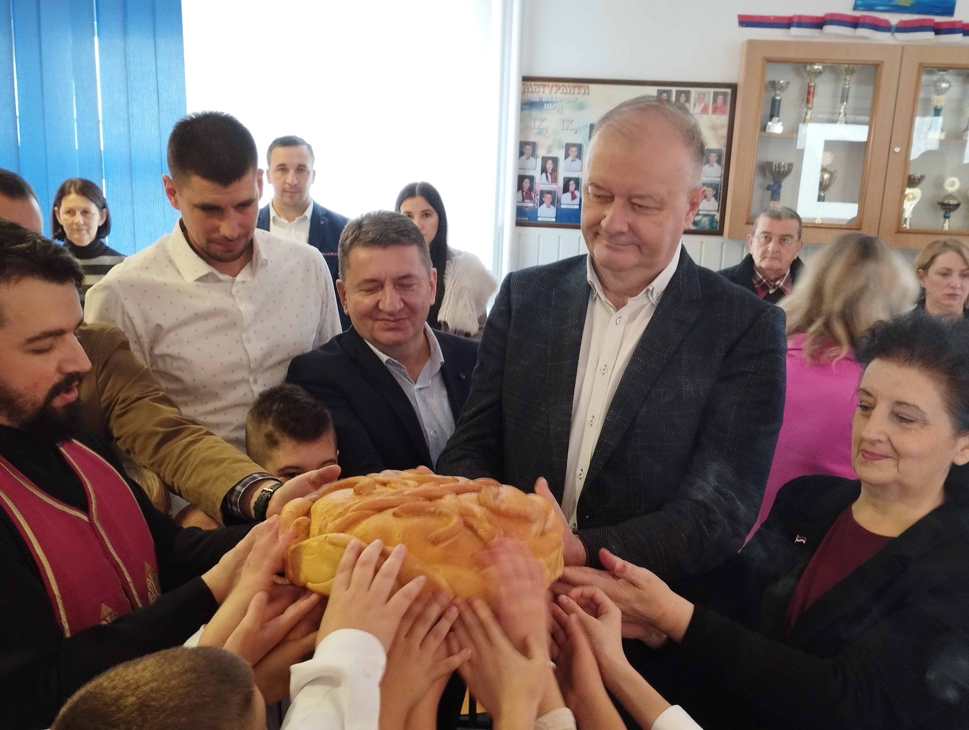 Svečanost u čast Svetog Save - Osnovna škola u Zabrđu proslavila slavu FOTO/VIDEO