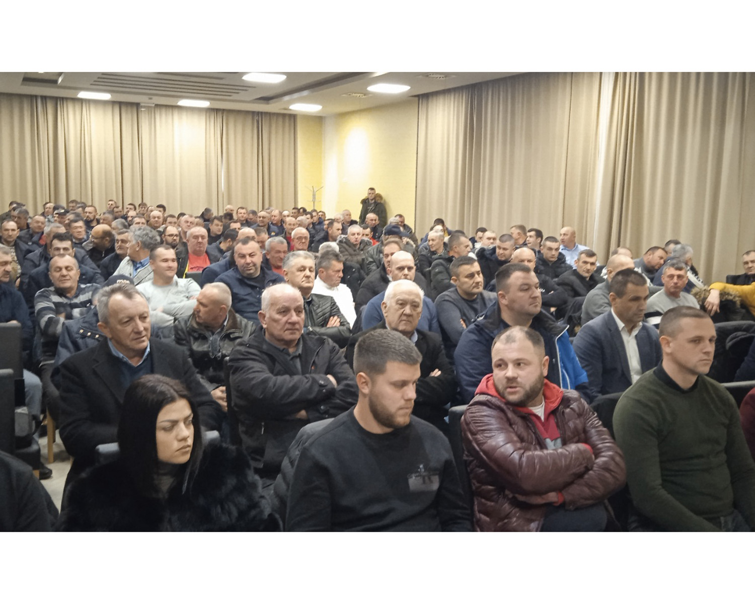 Dodik sa poljoprivrednim proizvođačima Semberije