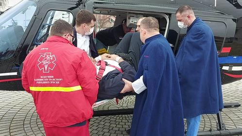 (FOTO) Još jedan uspješan helikopterski transport: Pacijent iz Trebinja zbrinut u bijeljinskoj angio sali