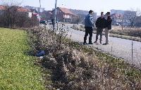 (FOTO) Gradonačelnik ignoriše probleme građana Koviljuša? Politika ili nešto drugo? 