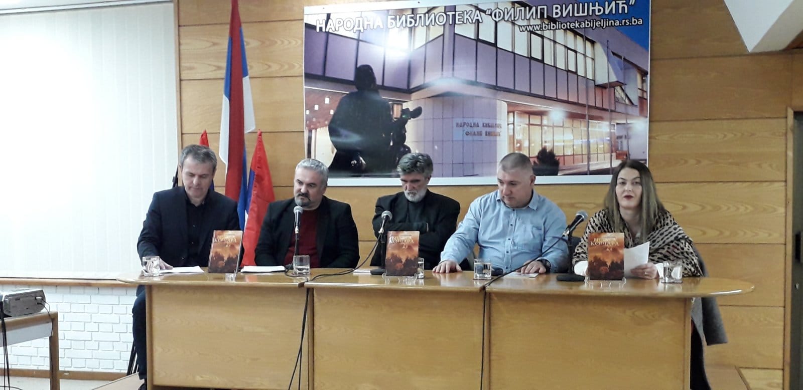 “Vila sa Košara” rasplakala prisutne na promociji u Bijeljini VIDEO