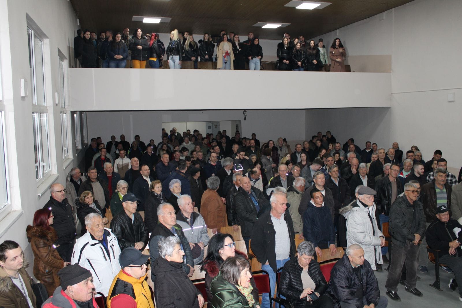 SDS: Okupili smo više ljudi u Dvorovima nego 16 stranaka okupljenih oko SNSD-a