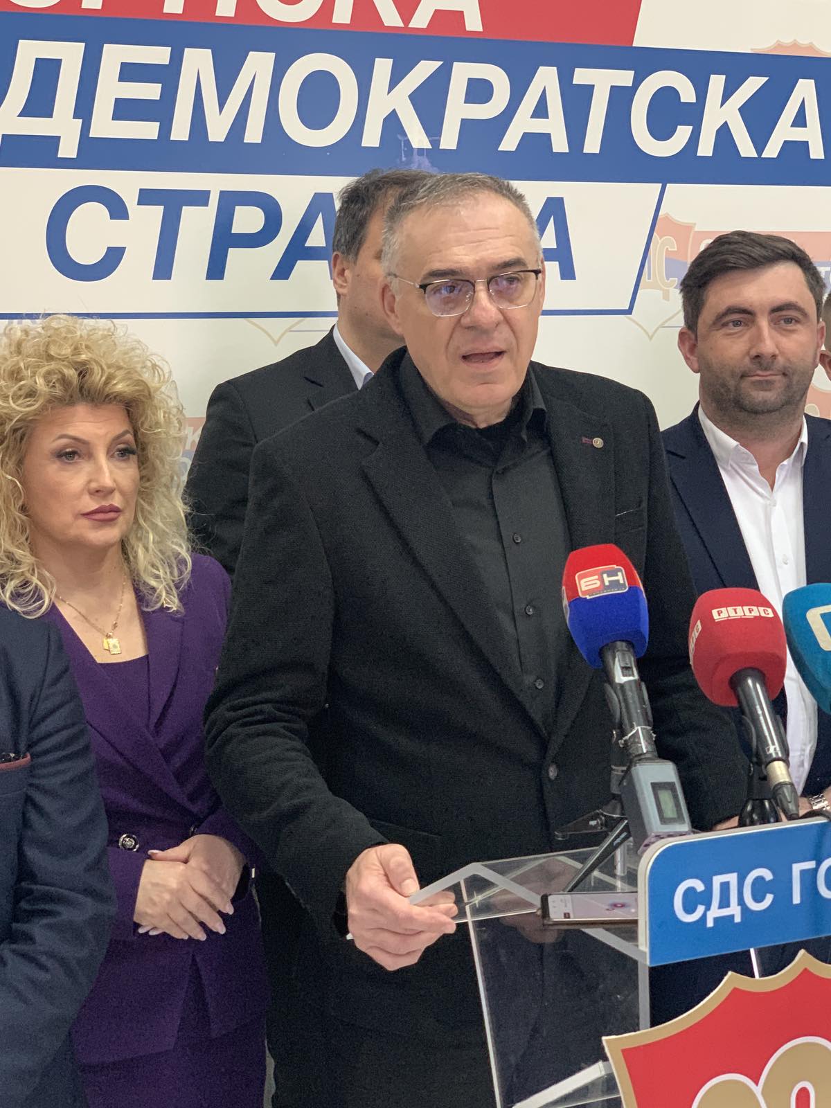 Miličević: SDS maksimalno angažovana oko referenduma. Očekujemo pobjedu Petrovića