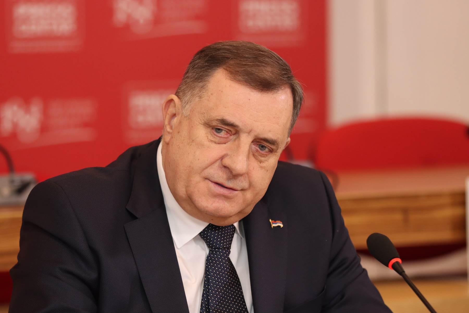 Dodik: U slučaju nametanja Zakona o imovini uslijediće odluka o samostalnosti