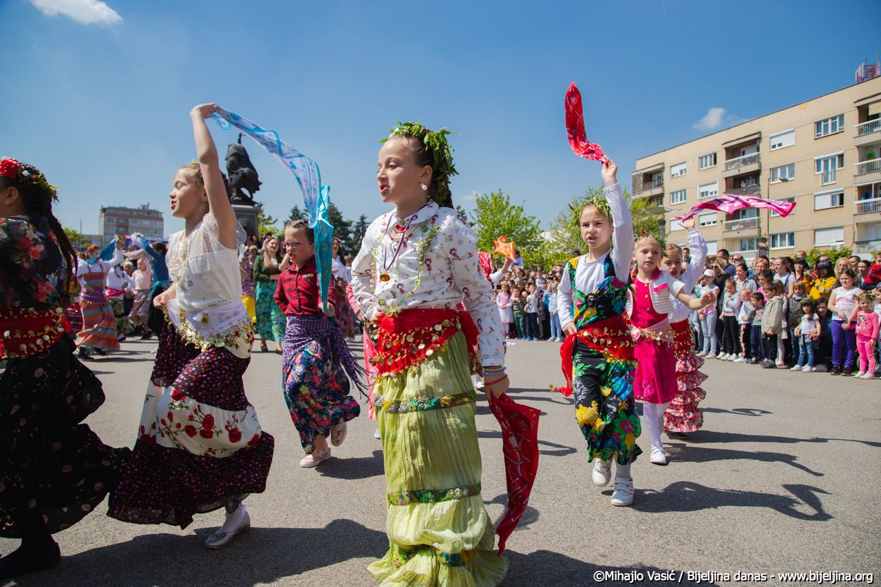 Lazarice - najava velikog praznika i molitva proljeću za blagostanje i sreću