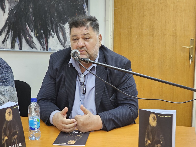 STRANICE ISPISANE LJUBAVLJU Prva promocija knjige „Od majke do Crkve“ novinara Vladimira Mitrića održana je u Ugljeviku