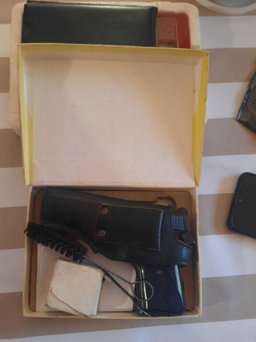 Uhapšen Bijeljinac zbog prodaje droge u srednjim školama