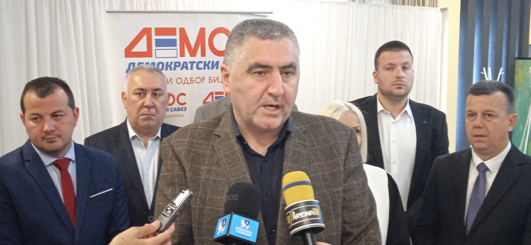 Milan Dakić ostaje na čelu Gradskog odbora Demosa