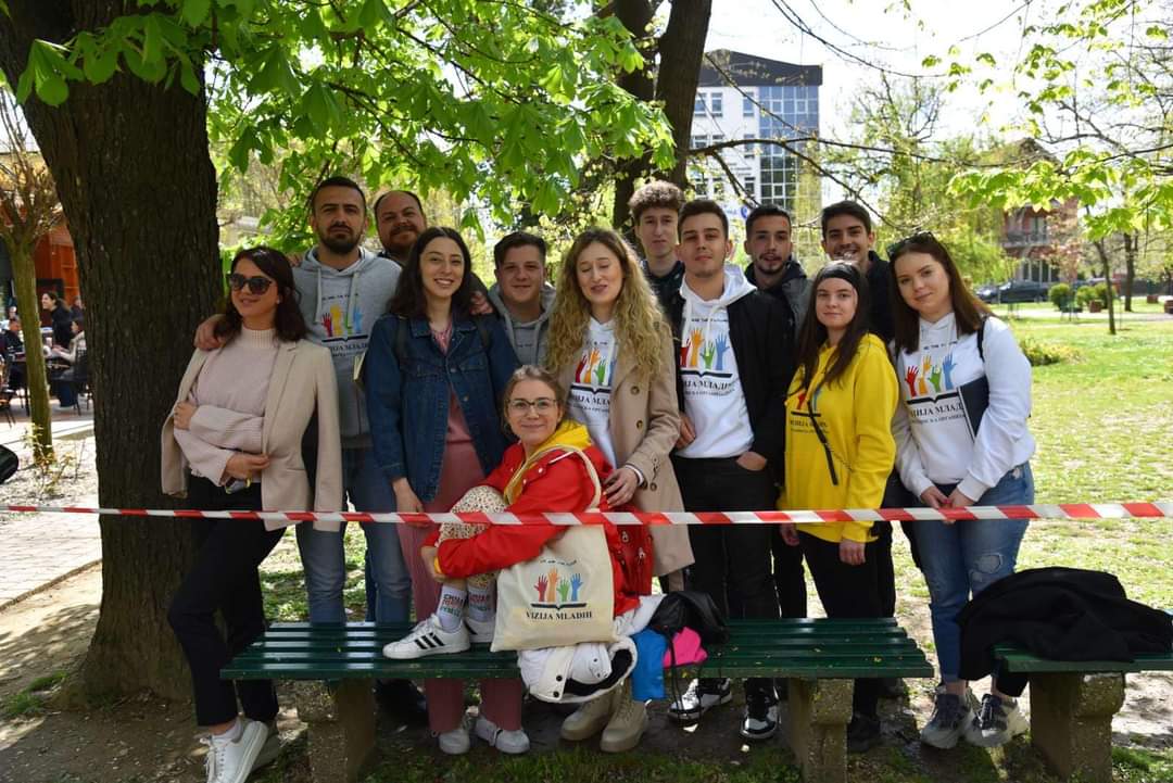Djeca trčala za čistiju i zdraviju Semberiju FOTO