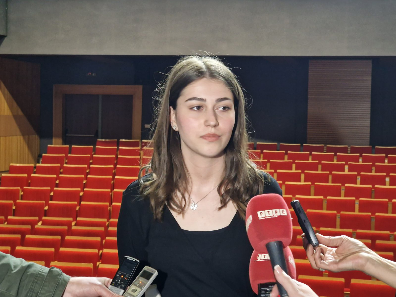 Bijeljina: Gimnazijalci postavili "Antigonu" na scenu (FOTO)