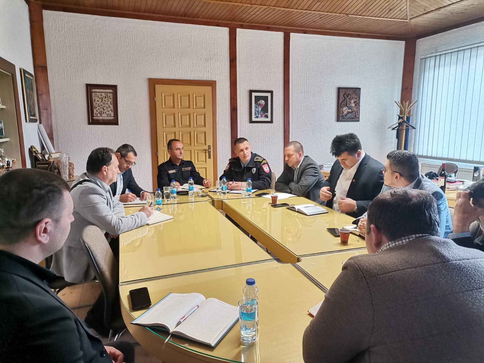 Lopare: Dogovorene preventivne aktivnosti pri organizovanju maturskih proslava