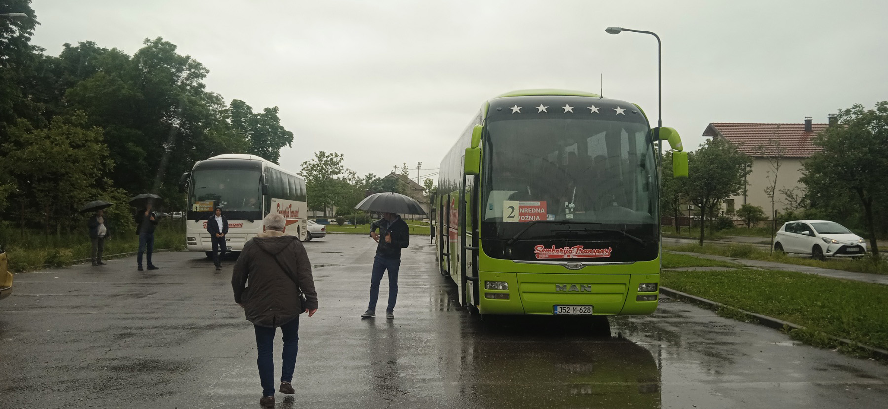 Bijeljina: Porodice stradalih krenule na mjesto zločina u Tuzli