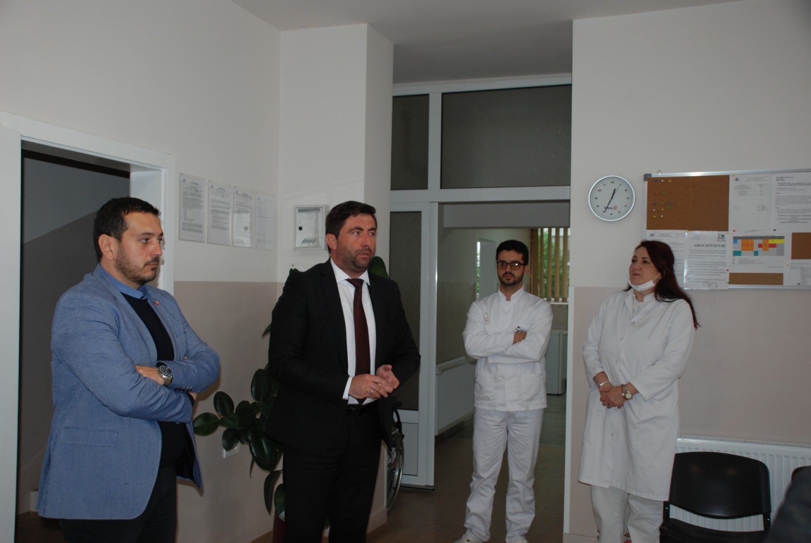 Nastavljena rekonstrukcija ambulanti u Semberiji