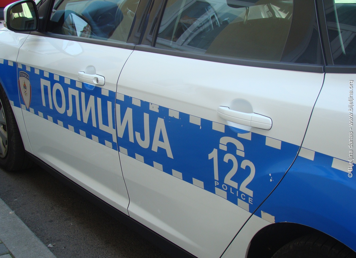 Policajci u Srpskoj biće "naoružani" POS terminalima