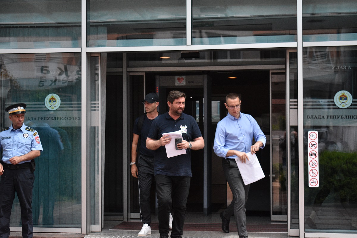 Petrović Vladi RS predao projekte i zahtjev za raspuštanje Skupštine grada Bijeljina